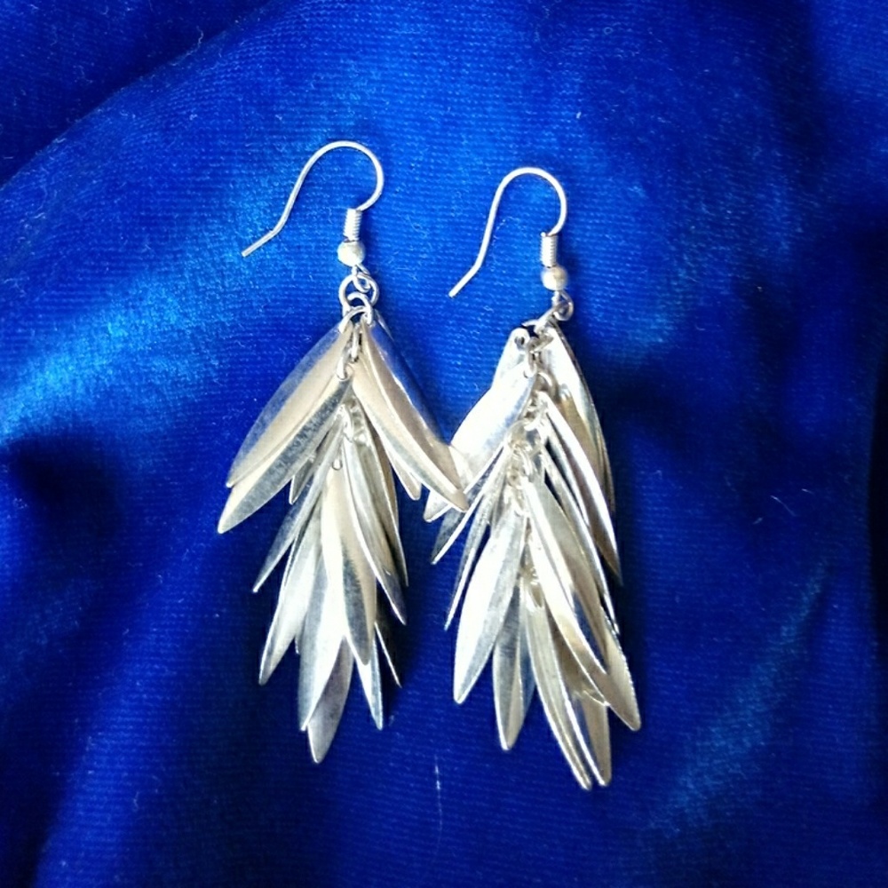 SILVER DANGLE EARRINGS